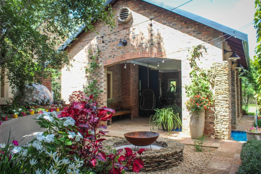 5 Bedroom Property for Sale in Aerorand Mpumalanga