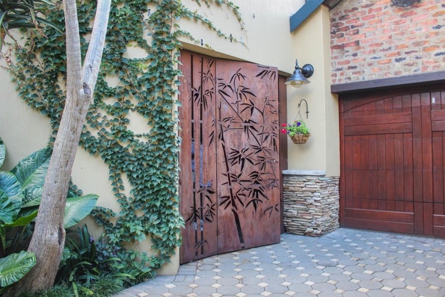 5 Bedroom Property for Sale in Aerorand Mpumalanga
