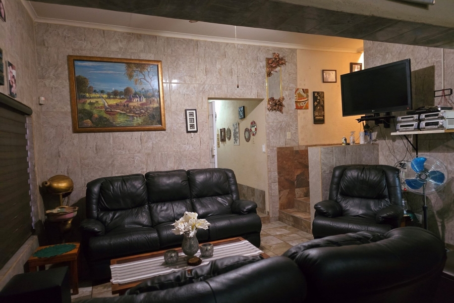 4 Bedroom Property for Sale in Middelburg Central Mpumalanga