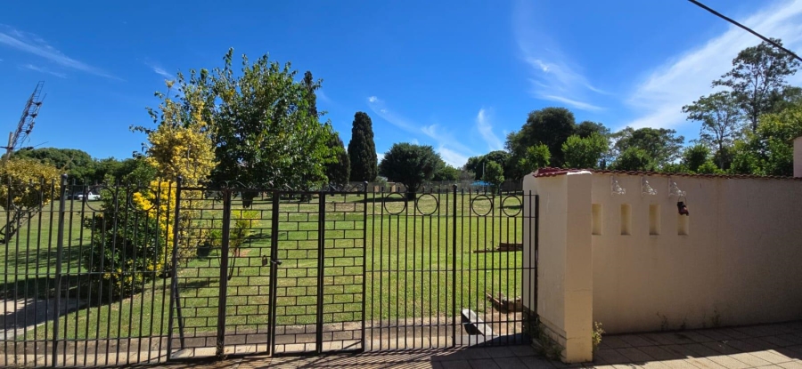 2 Bedroom Property for Sale in Gholfsig Mpumalanga