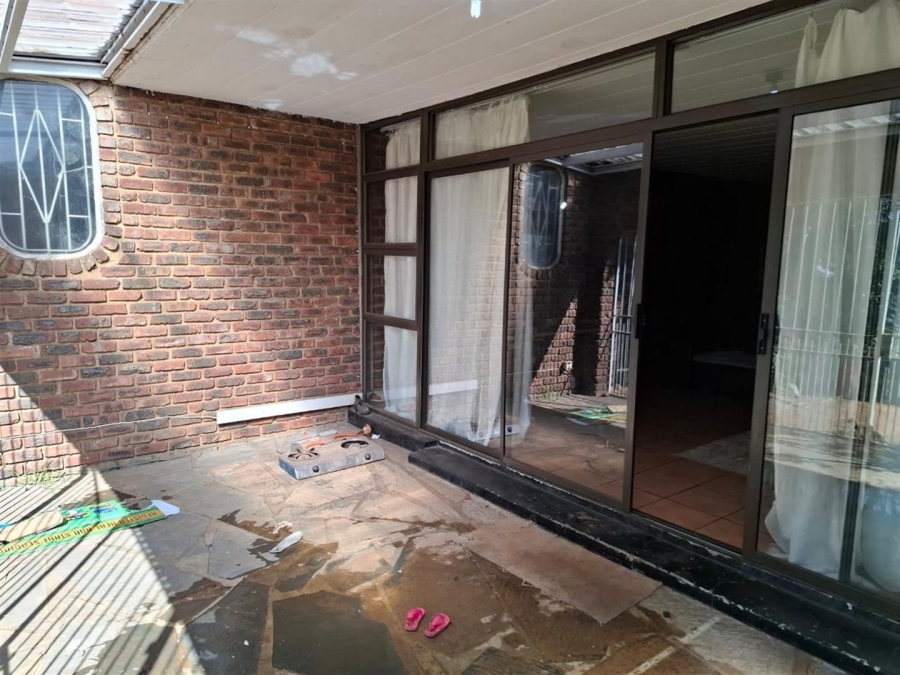 3 Bedroom Property for Sale in Middelburg Central Mpumalanga