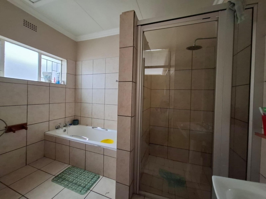 3 Bedroom Property for Sale in Middelburg Central Mpumalanga