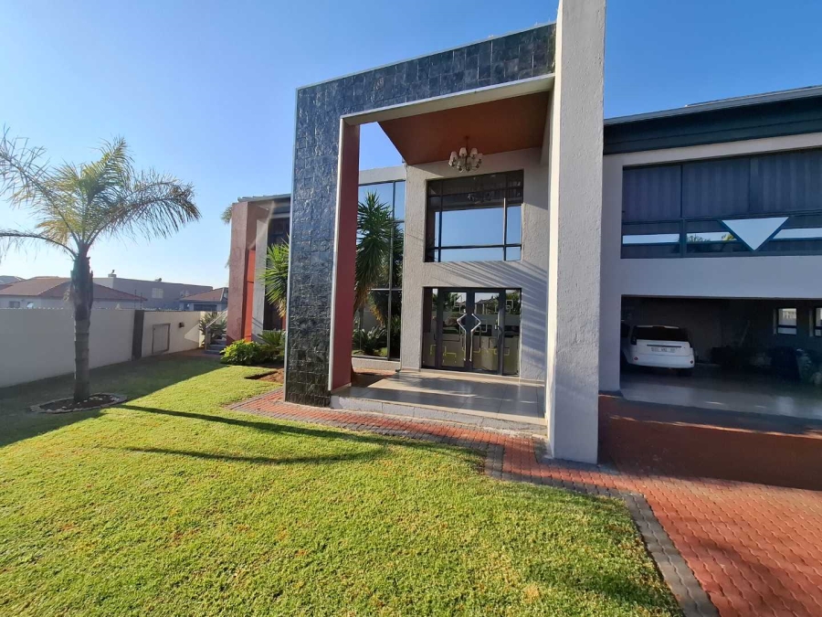 To Let 3 Bedroom Property for Rent in Aerorand Mpumalanga