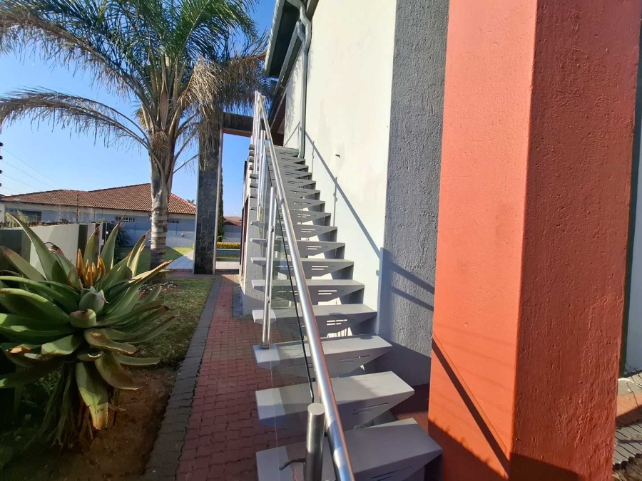To Let 3 Bedroom Property for Rent in Aerorand Mpumalanga