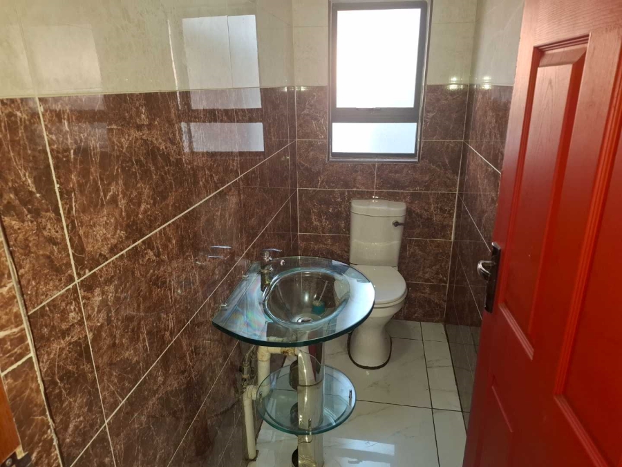 To Let 3 Bedroom Property for Rent in Aerorand Mpumalanga