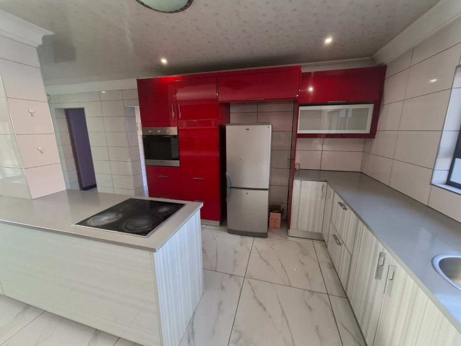 To Let 3 Bedroom Property for Rent in Aerorand Mpumalanga