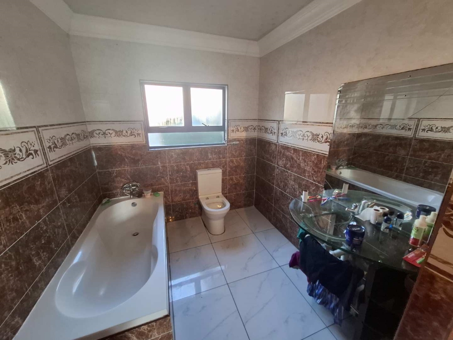 To Let 3 Bedroom Property for Rent in Aerorand Mpumalanga