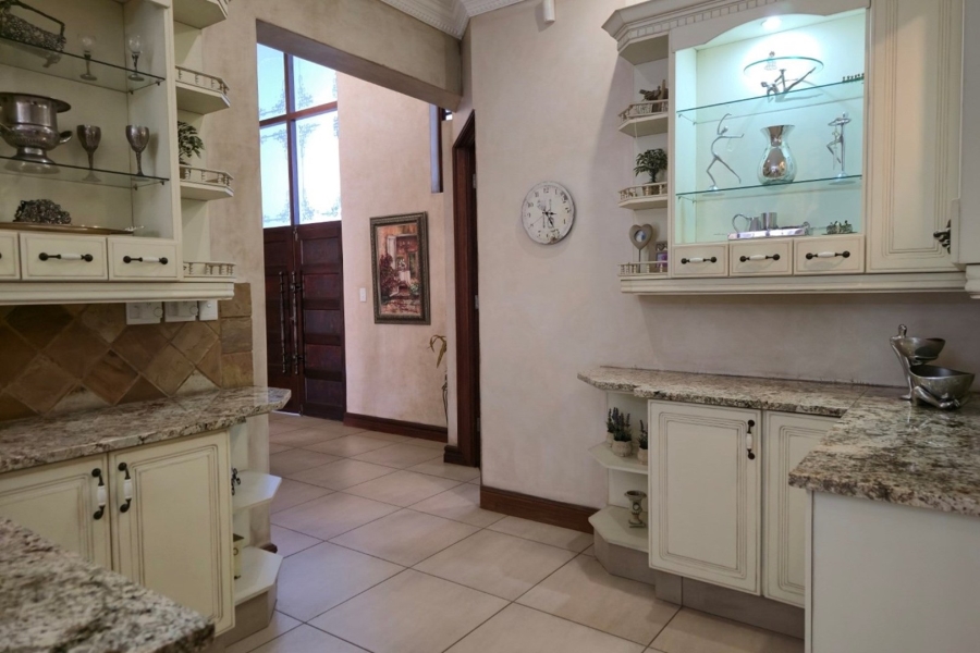 4 Bedroom Property for Sale in Aerorand Mpumalanga