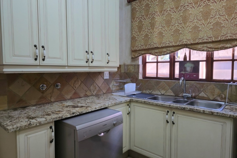 4 Bedroom Property for Sale in Aerorand Mpumalanga