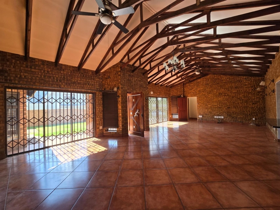 4 Bedroom Property for Sale in Clubville Mpumalanga