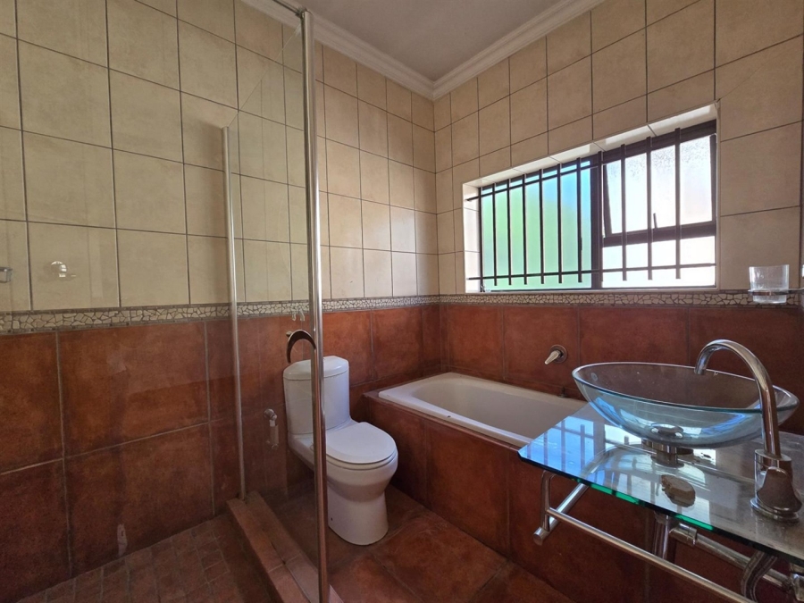 4 Bedroom Property for Sale in Clubville Mpumalanga