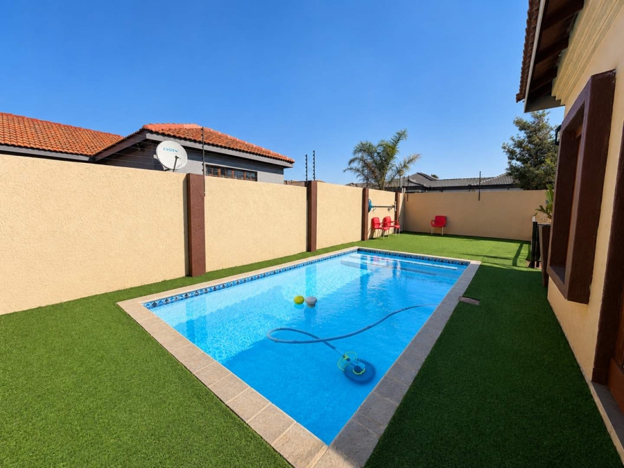 3 Bedroom Property for Sale in Aerorand Mpumalanga