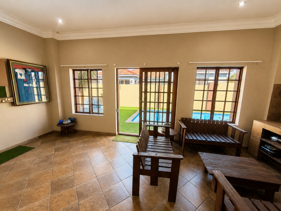 3 Bedroom Property for Sale in Aerorand Mpumalanga