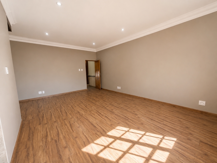 3 Bedroom Property for Sale in Aerorand Mpumalanga