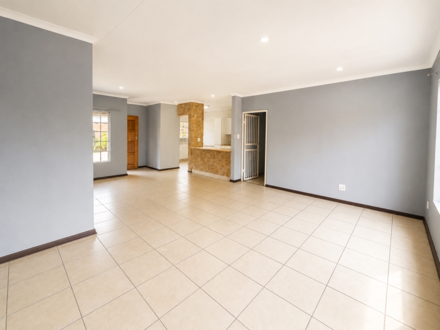 3 Bedroom Property for Sale in Middelburg Central Mpumalanga