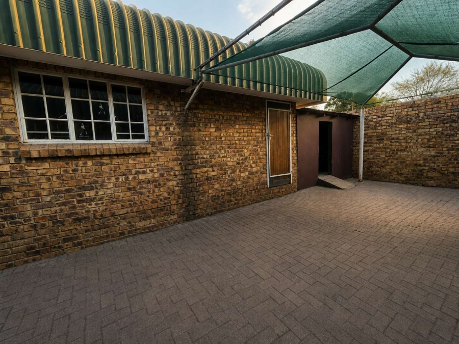 3 Bedroom Property for Sale in Middelburg Central Mpumalanga