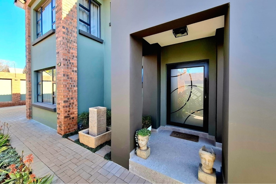 5 Bedroom Property for Sale in Groenkol Mpumalanga