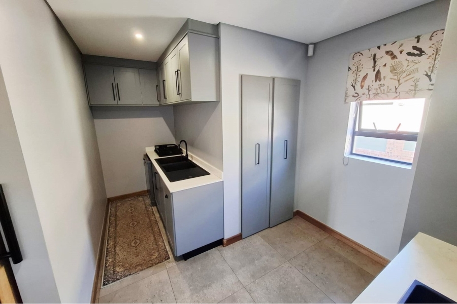 5 Bedroom Property for Sale in Groenkol Mpumalanga