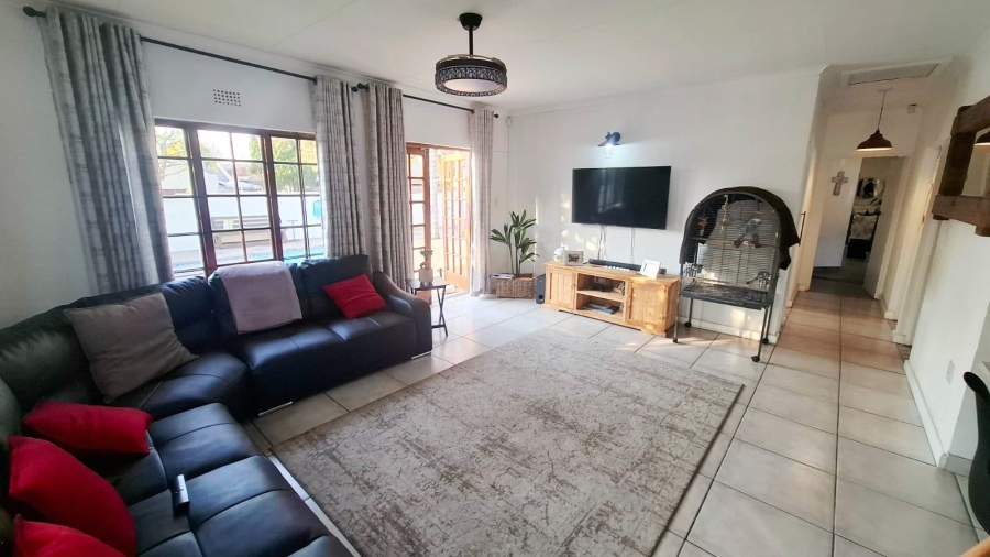 4 Bedroom Property for Sale in Aerorand Mpumalanga