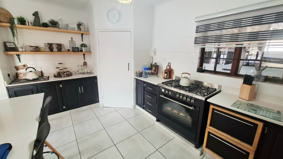 4 Bedroom Property for Sale in Aerorand Mpumalanga