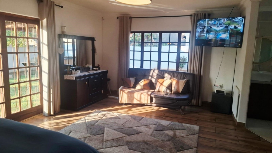 4 Bedroom Property for Sale in Aerorand Mpumalanga