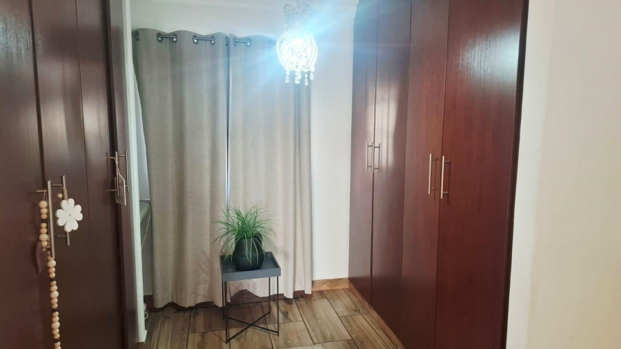 4 Bedroom Property for Sale in Aerorand Mpumalanga