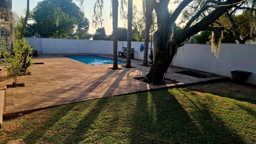 4 Bedroom Property for Sale in Aerorand Mpumalanga