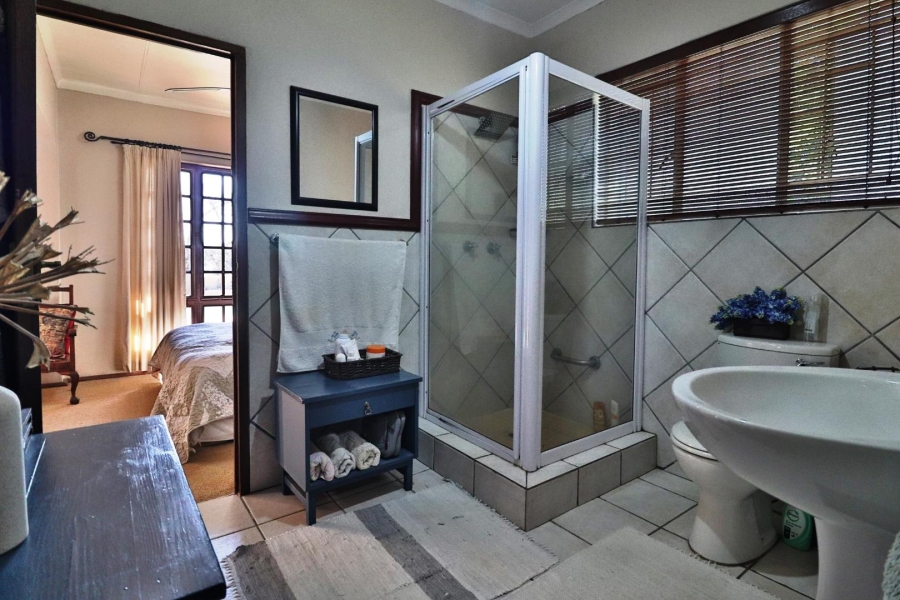 5 Bedroom Property for Sale in Nelspruit Mpumalanga