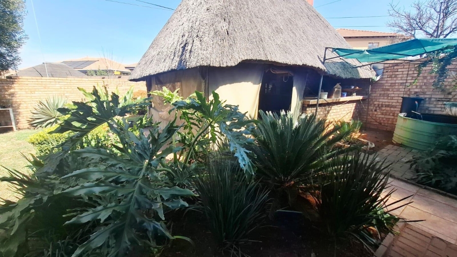 3 Bedroom Property for Sale in Aerorand Mpumalanga