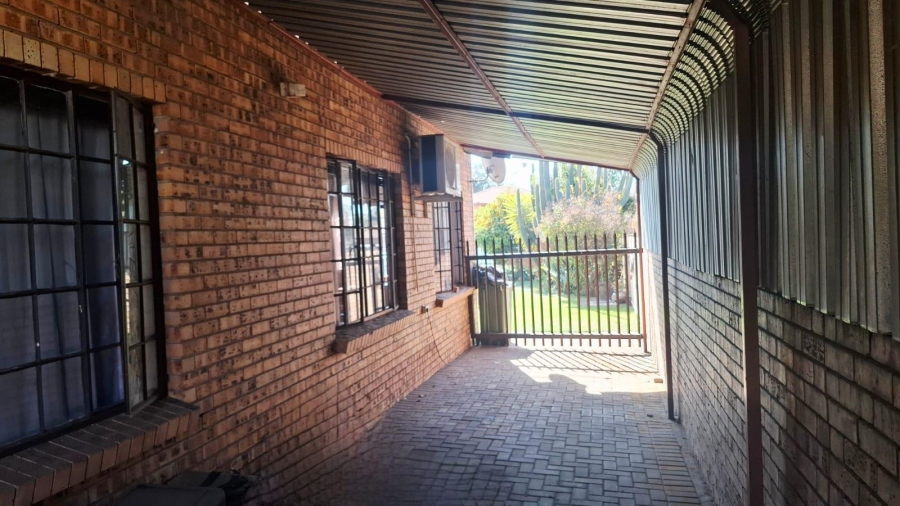 3 Bedroom Property for Sale in Aerorand Mpumalanga