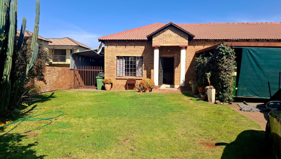 3 Bedroom Property for Sale in Aerorand Mpumalanga