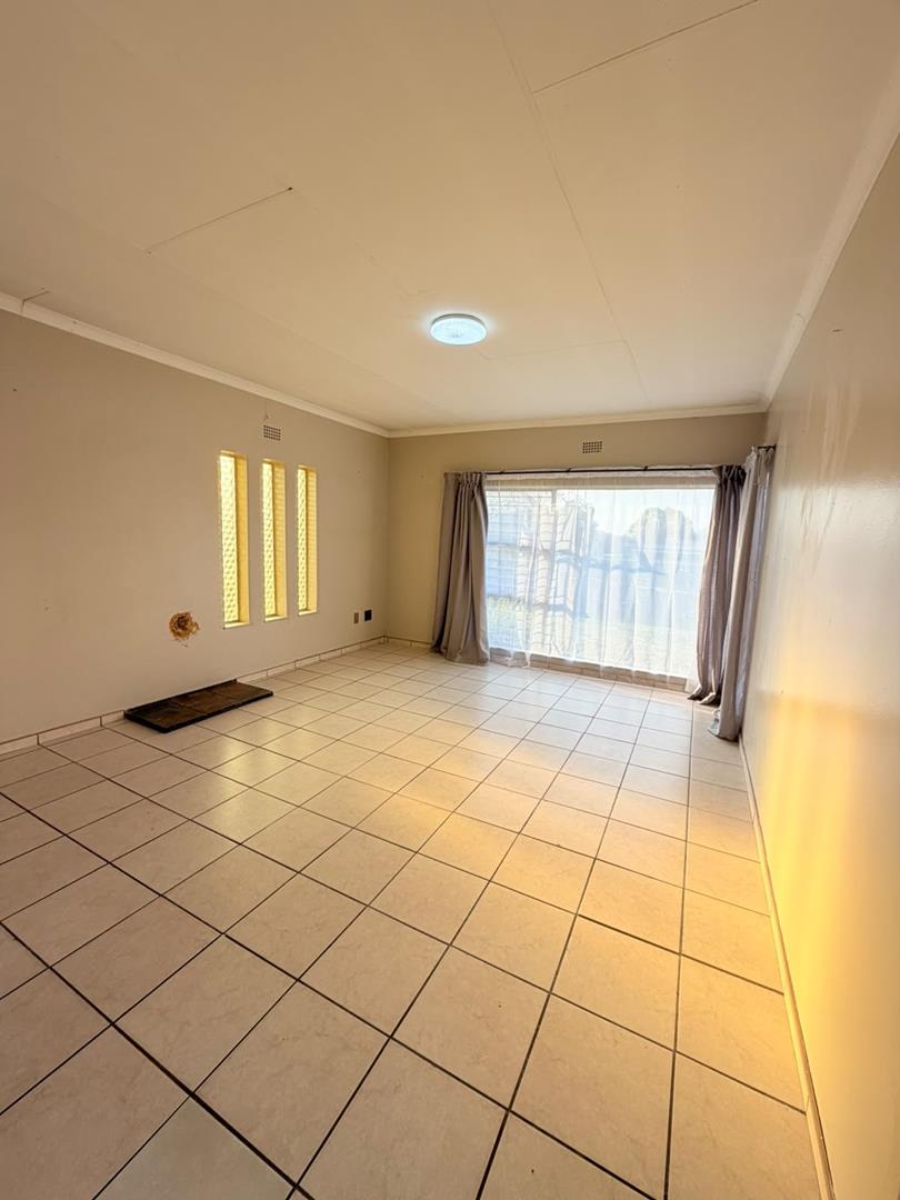 3 Bedroom Property for Sale in Middelburg South Mpumalanga