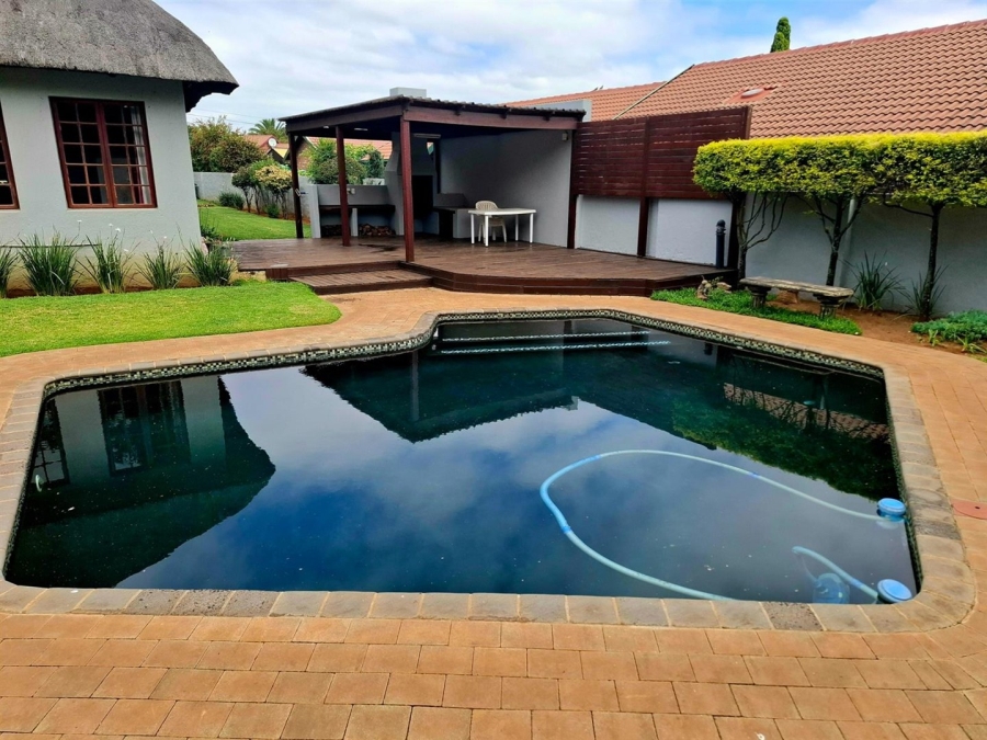 4 Bedroom Property for Sale in Aerorand Mpumalanga