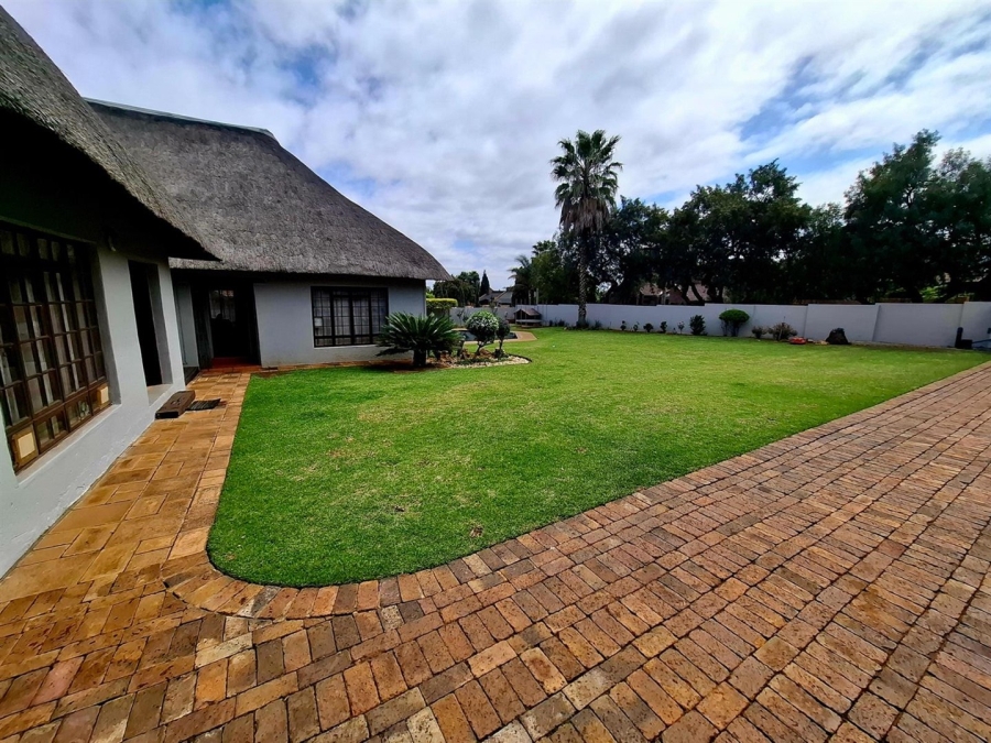 4 Bedroom Property for Sale in Aerorand Mpumalanga