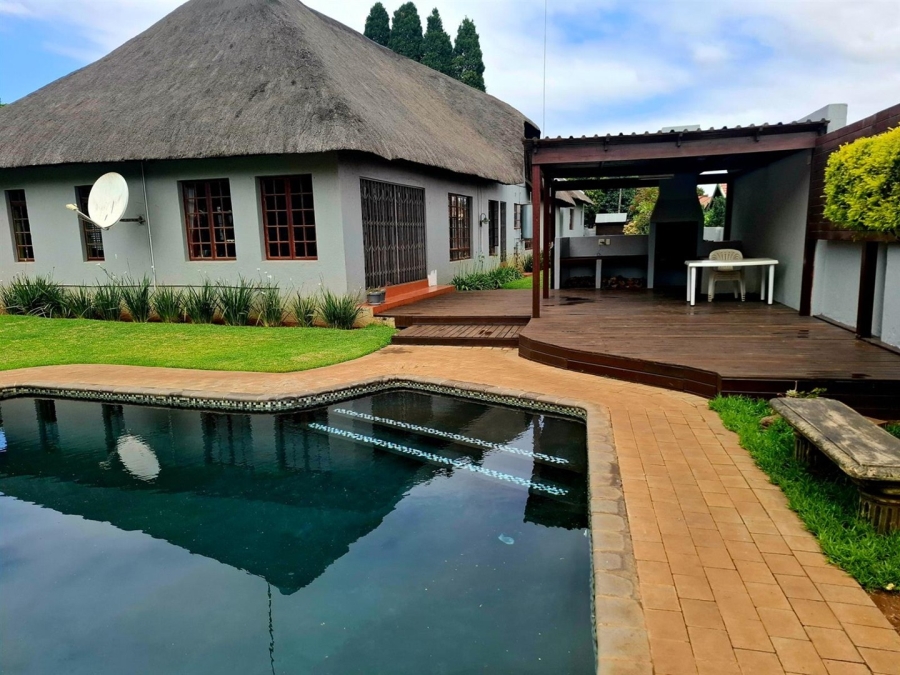 4 Bedroom Property for Sale in Aerorand Mpumalanga