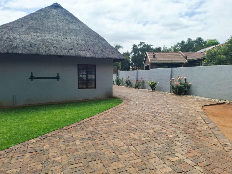 4 Bedroom Property for Sale in Aerorand Mpumalanga