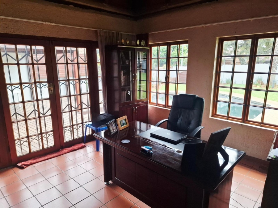 4 Bedroom Property for Sale in Aerorand Mpumalanga