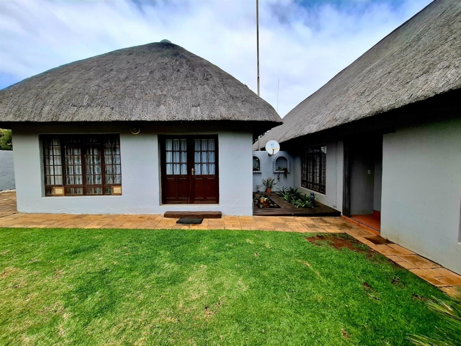 4 Bedroom Property for Sale in Aerorand Mpumalanga