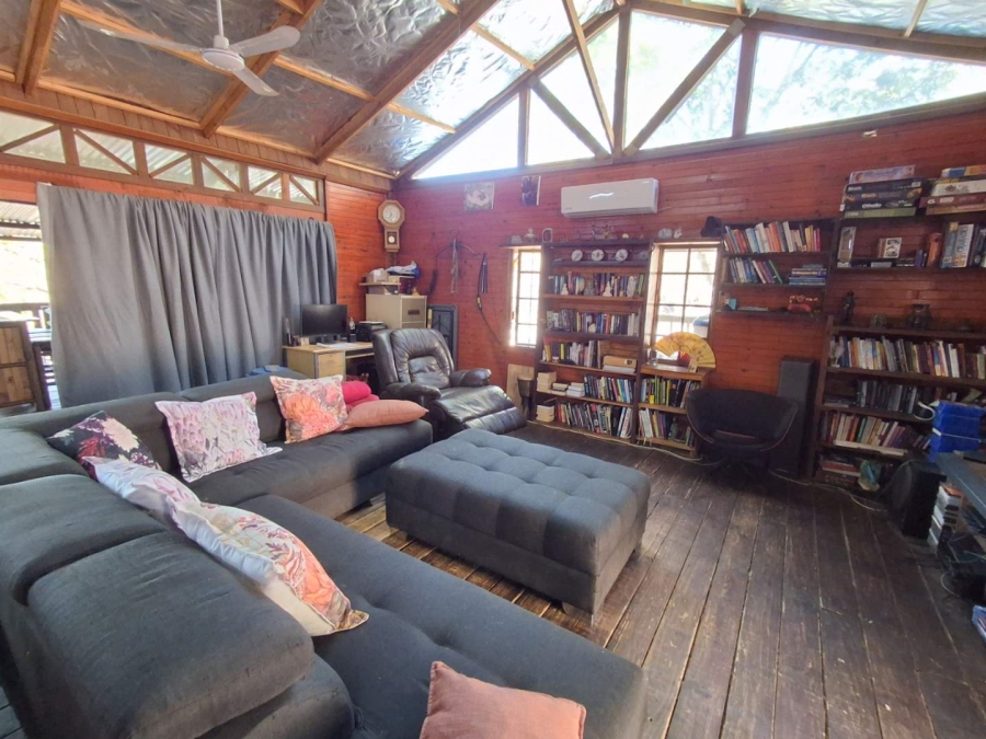 5 Bedroom Property for Sale in Karino Mpumalanga