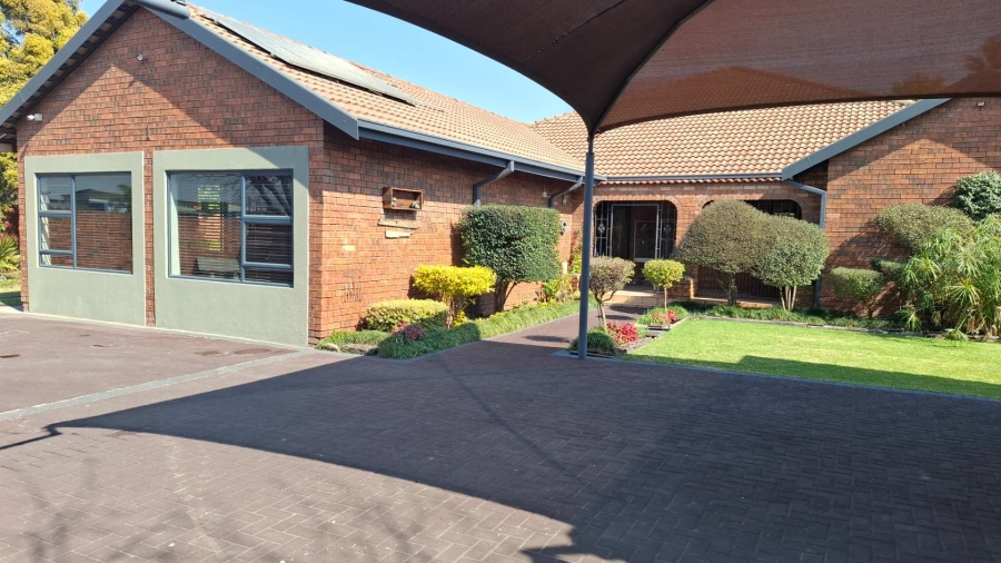 3 Bedroom Property for Sale in Aerorand Mpumalanga