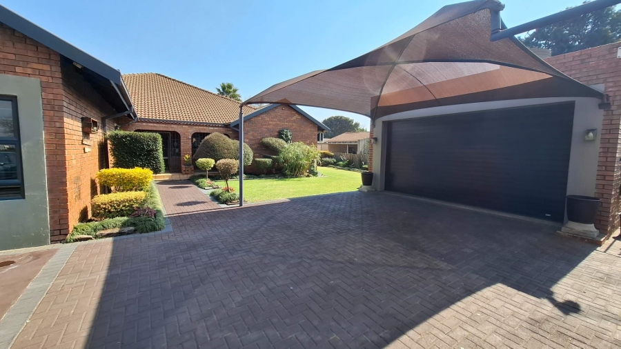 3 Bedroom Property for Sale in Aerorand Mpumalanga