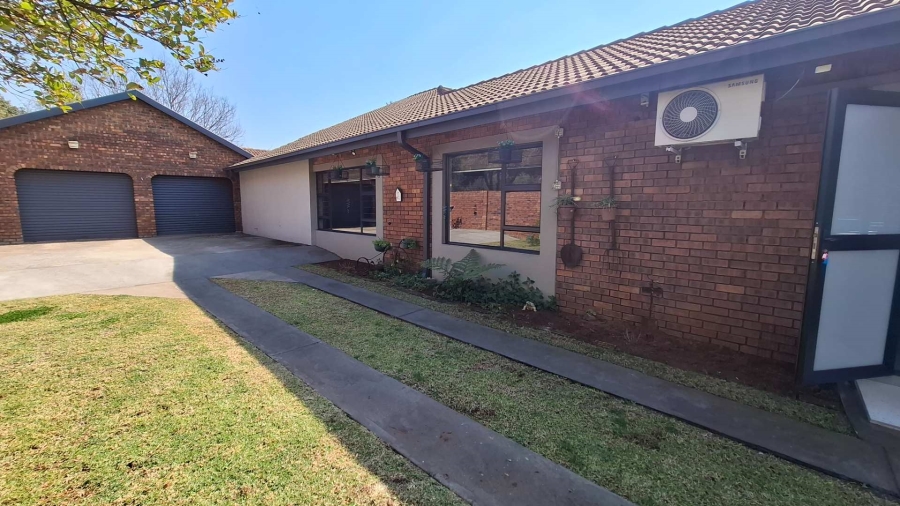 3 Bedroom Property for Sale in Aerorand Mpumalanga