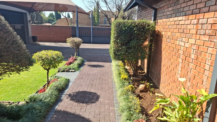 3 Bedroom Property for Sale in Aerorand Mpumalanga