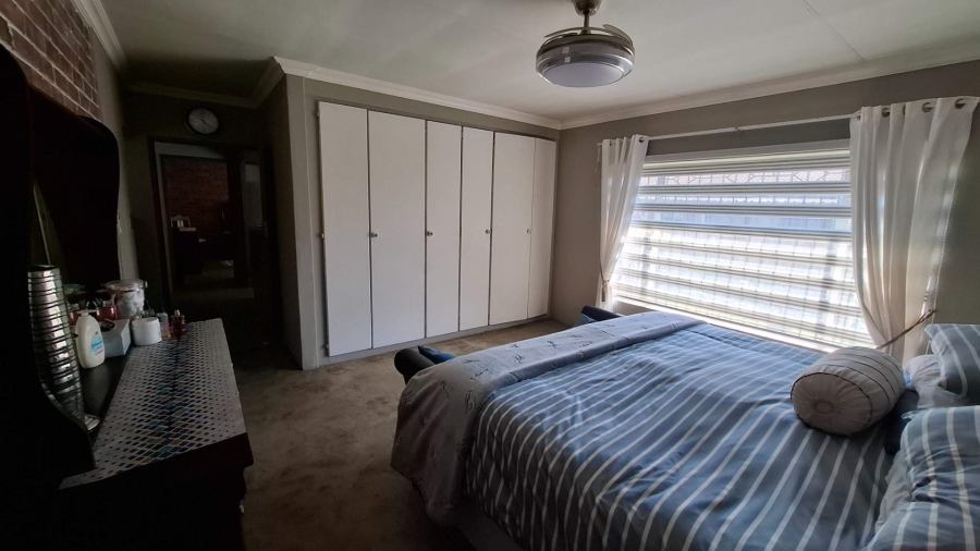 3 Bedroom Property for Sale in Aerorand Mpumalanga
