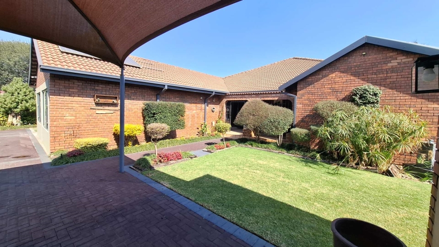 3 Bedroom Property for Sale in Aerorand Mpumalanga