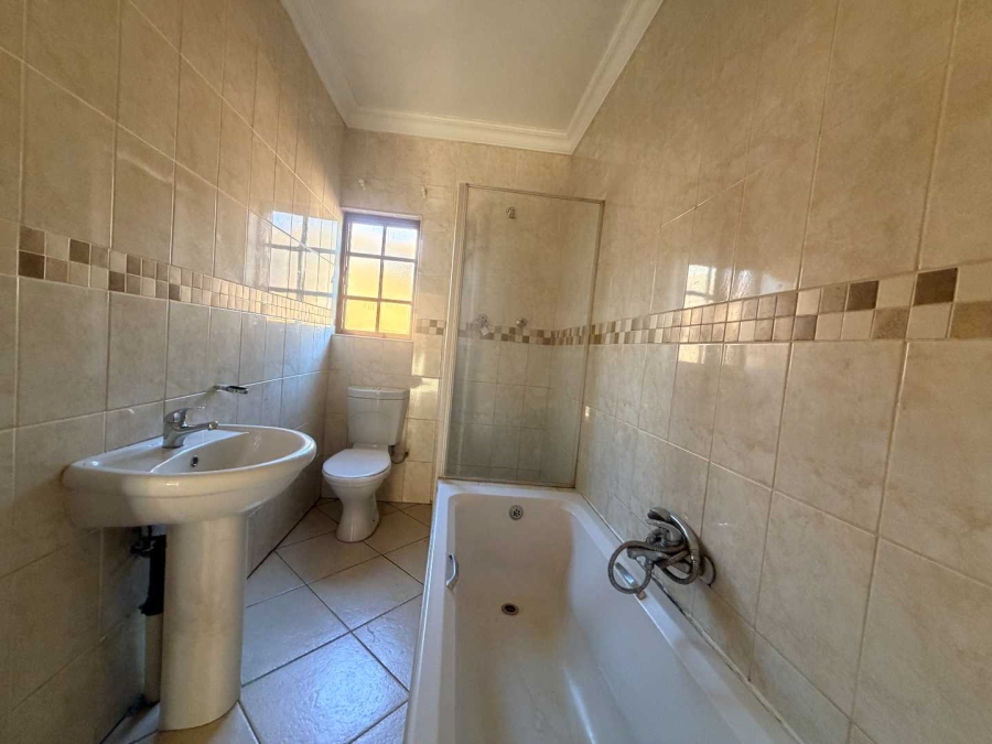 3 Bedroom Property for Sale in Mineralia Mpumalanga