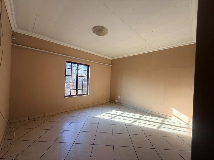 3 Bedroom Property for Sale in Mineralia Mpumalanga