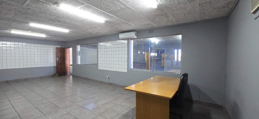 To Let Commercial Property for Rent in Vaalbank Mpumalanga