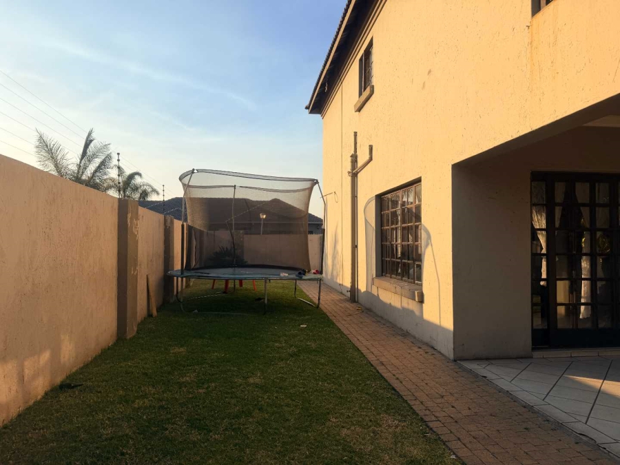 3 Bedroom Property for Sale in Aerorand Mpumalanga