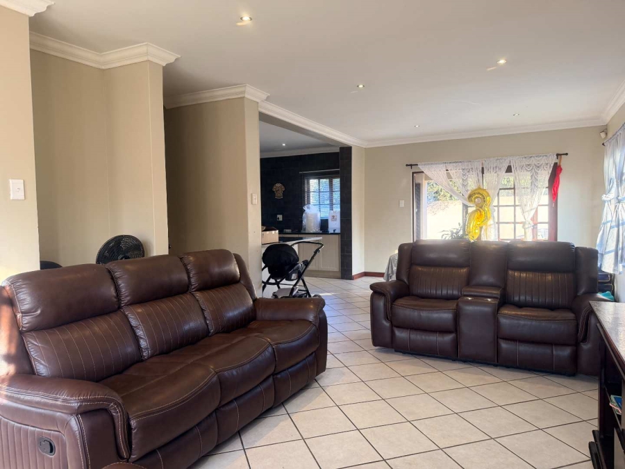 3 Bedroom Property for Sale in Aerorand Mpumalanga